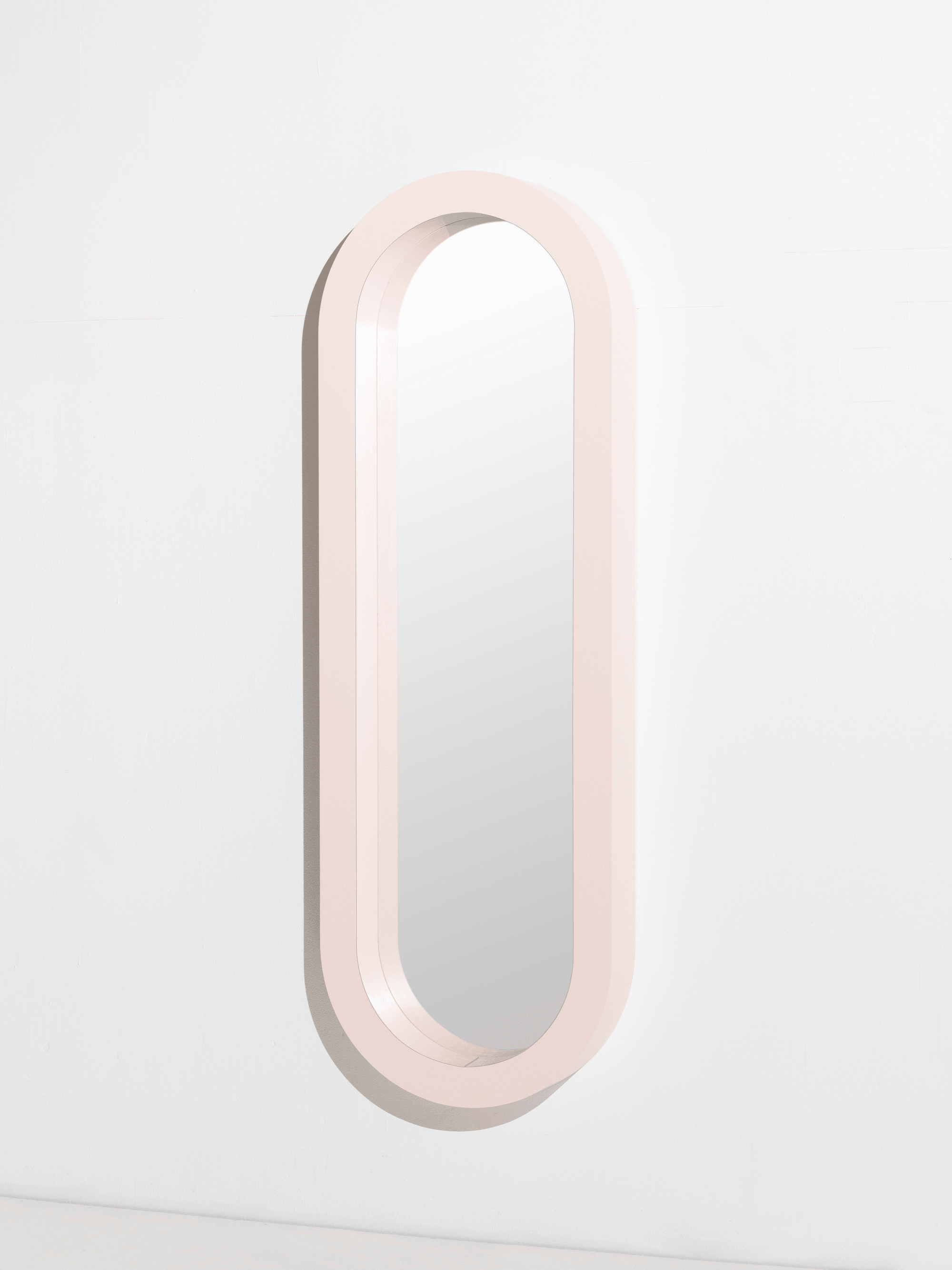 Capsule Mirror