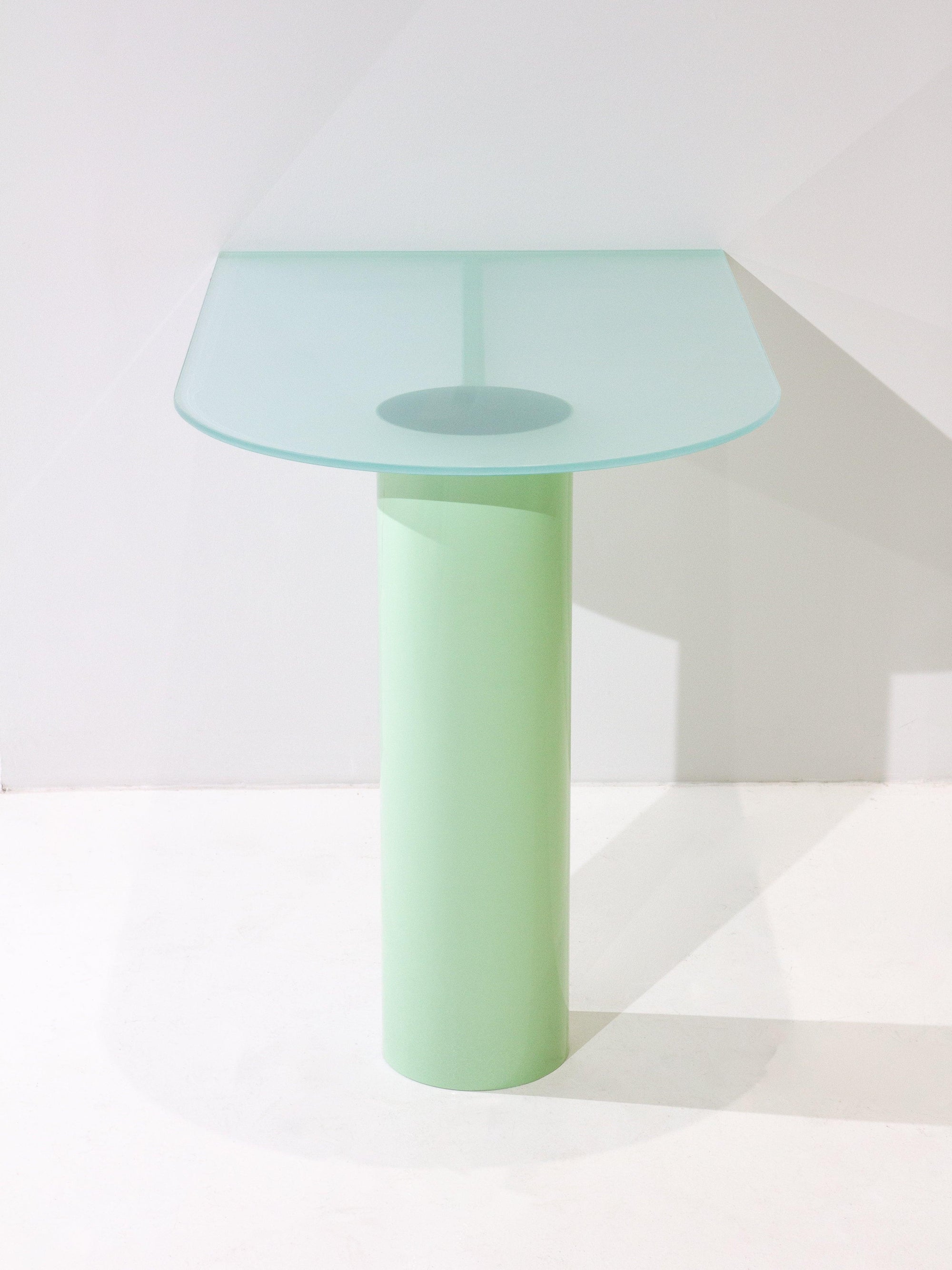 Contact Table - Stem Green