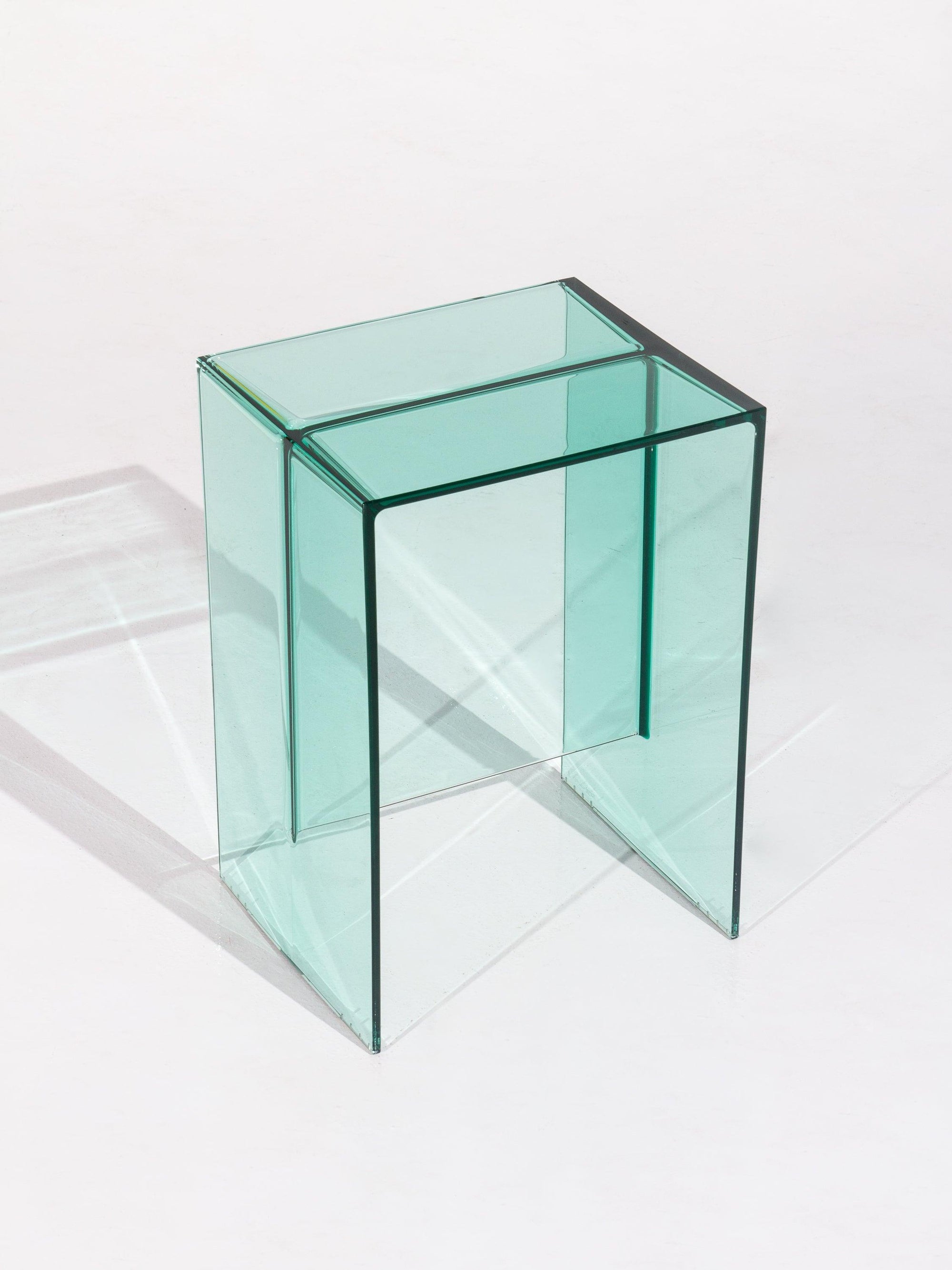 Max Beam Tables by Kartell: Rental