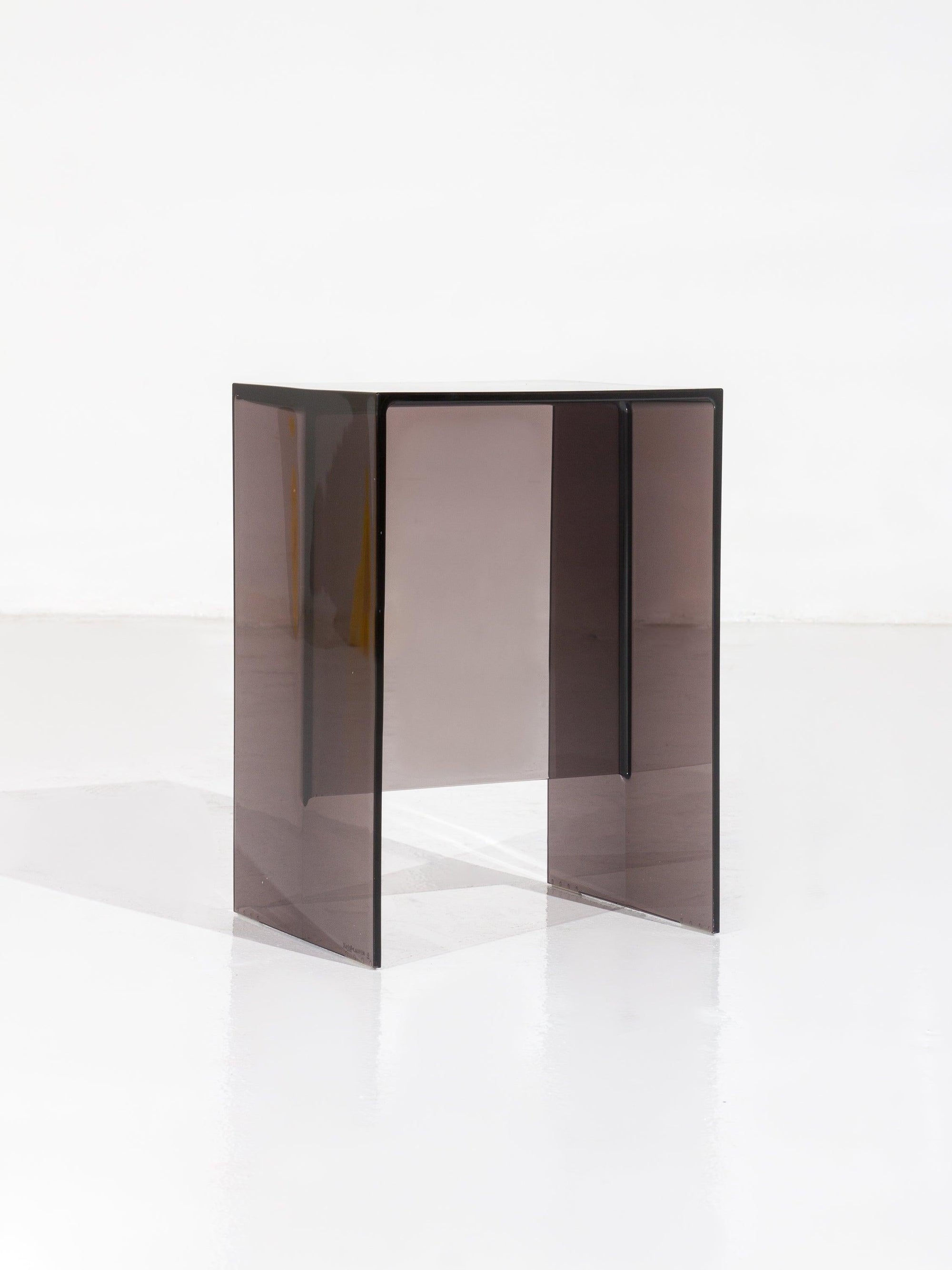 Max Beam Tables by Kartell: Rental