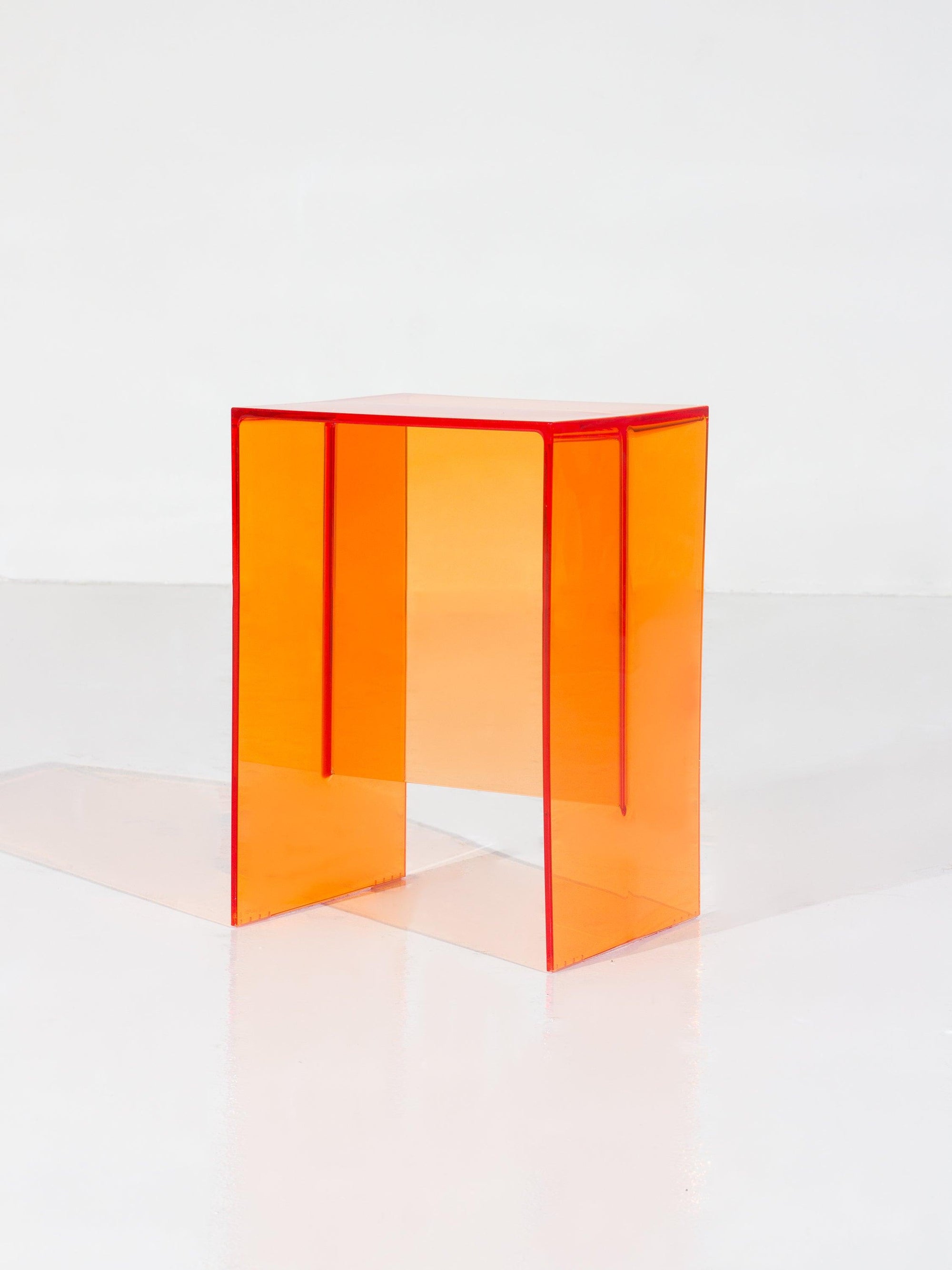 Max Beam Tables by Kartell: Rental