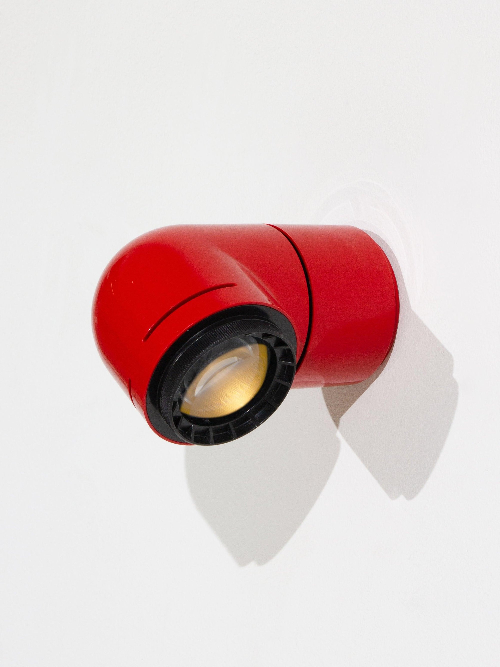 Red Petit Tatú Wall Lamp