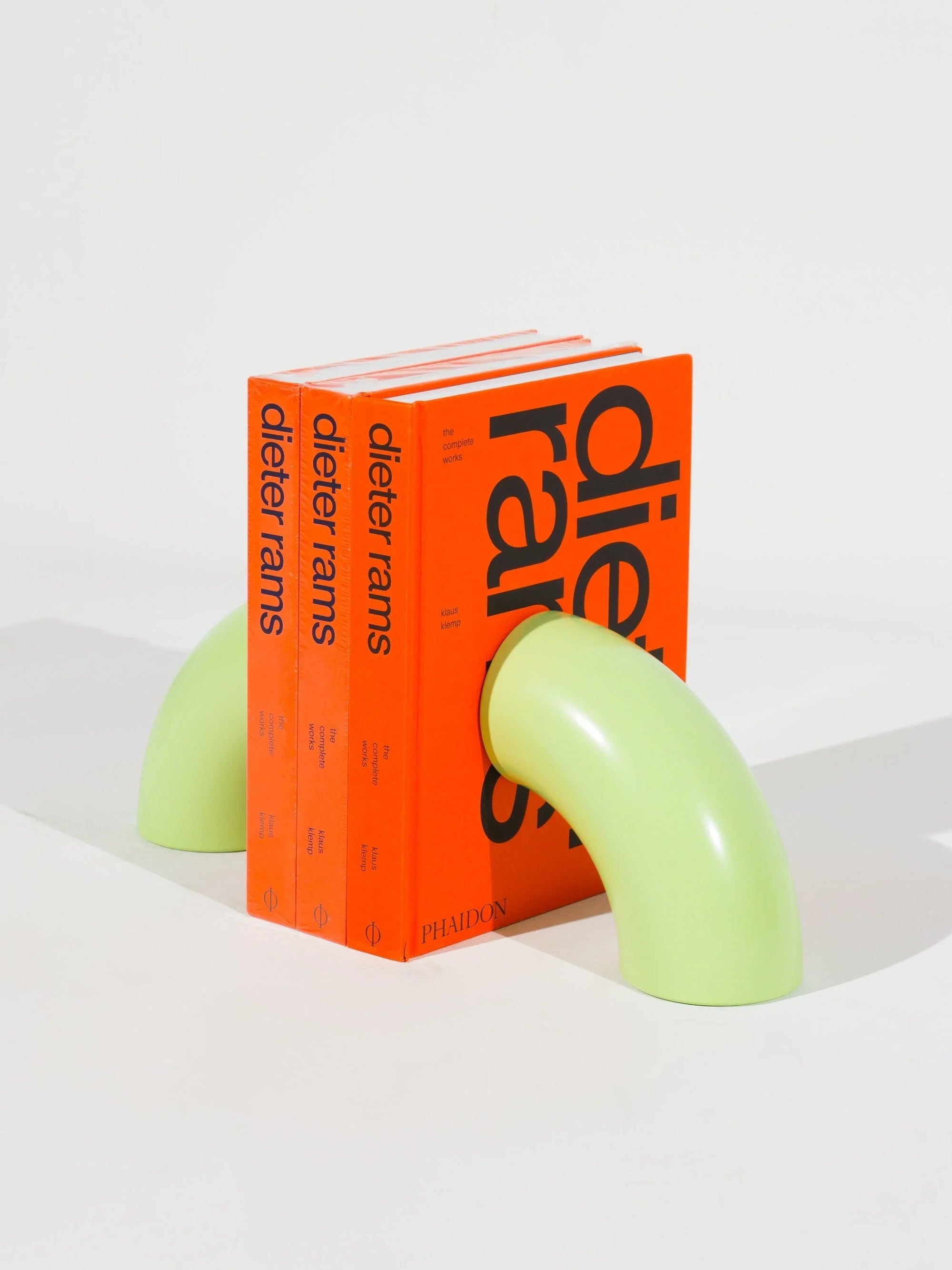 Tubo Bookend